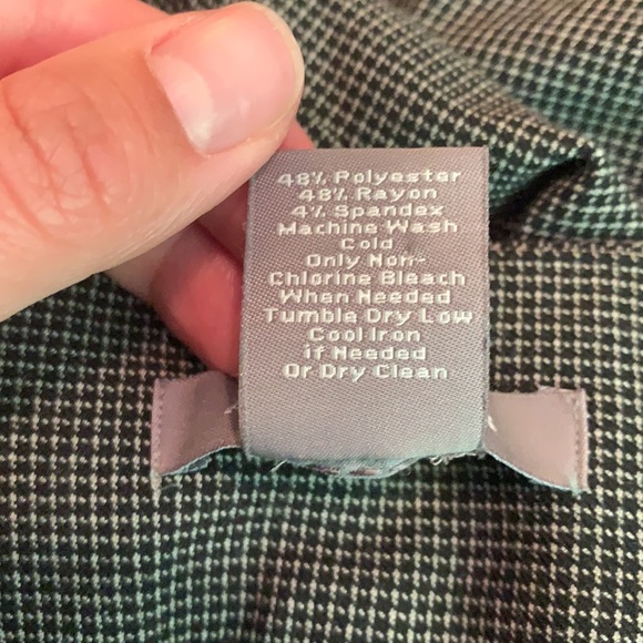 Black and White Checkered Pattern Capri Pants - Picture 9 of 9